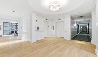 250 Daniel Burnham Sq 305, Columbus, OH 43215