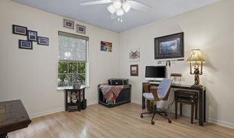 866 Washington St, Bay St. Louis, MS 39520