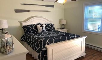 71 Crosspatch Rd, Charlestown, RI 02813