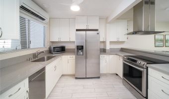 3182 Kuau St 702, Kailua, HI 96734