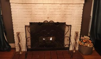 106 Ruskin Dr, Altoona, PA 16602