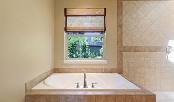 63330 South Rd, Bend, OR 97703