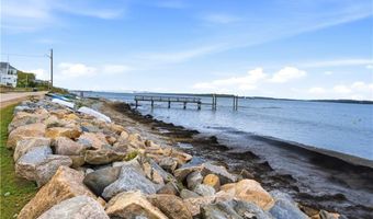 10 What Cheer Rd, Narragansett, RI 02882