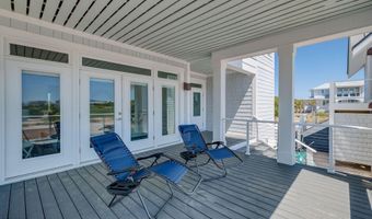 3 Sandspur Trl, Bald Head Island, NC 28461