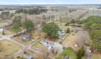 225 N 6th St, Aurora, NC 27806