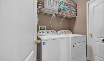 2912 McKinnon Way SW, Albuquerque, NM 87121