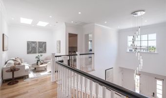 8056 Kentwood, Los Angeles, CA 90045