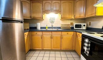 565 Smithfield Rd C6, North Providence, RI 02904
