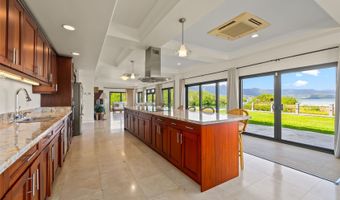 44-443 Kaneohe Bay Dr, Kaneohe, HI 96744