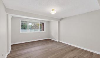 4713 Huntington Dr NE, Albuquerque, NM 87111