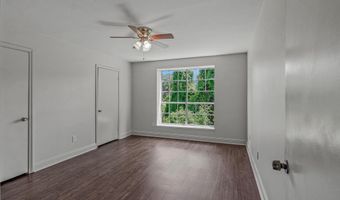 2100 College Dr #98, Baton Rouge, LA 70808