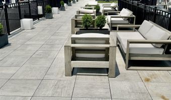 1 FLAGSHIP St 415, Bayonne, NJ 07002