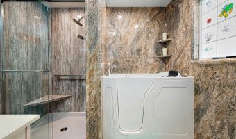 14 BOSTON Dr, Berlin, MD 21811