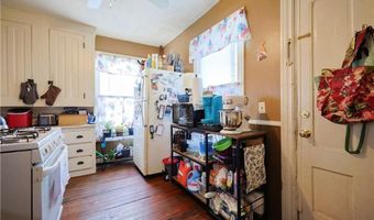 10 Walnut St, East Providence, RI 02914