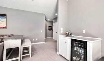 6526 Ada Dr SE, Ada, MI 49301