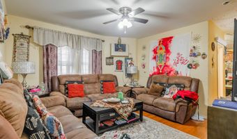 27 W 4TH St, Bayonne, NJ 07002