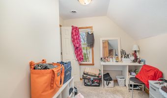 535 Hayes Ave, Alma, MI 48801