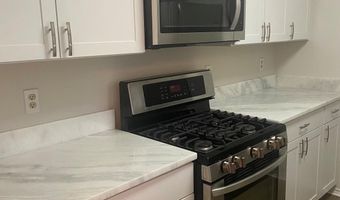 21024 TIMBER Ter 202, Ashburn, VA 20147