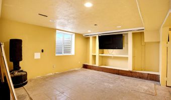 281 W Custer Ave, Aberdeen, ID 83210