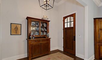 1001 Fairview Dr, Auburn, AL 36830