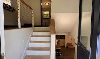 190 Pillsbury Rd, Ashby, MA 01431