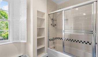 535 W 40TH St, Baltimore, MD 21211