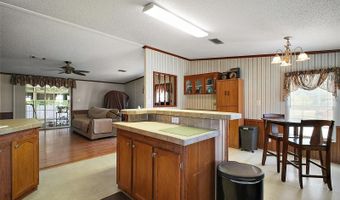13137 KANSAS Ave, Astatula, FL 34705