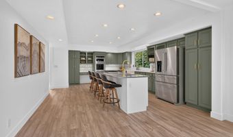 1979 S CAVE HOLLOW Way, Bountiful, UT 84010