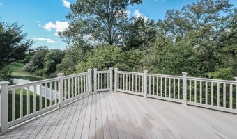 117 HARVESTER Dr, Lake Frederick, VA 22630