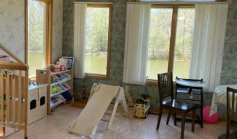 1913 Wayside Ln, Ava, MO 65608