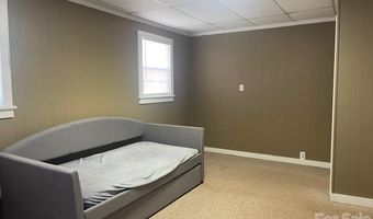 119 Pine St, Badin, NC 28009