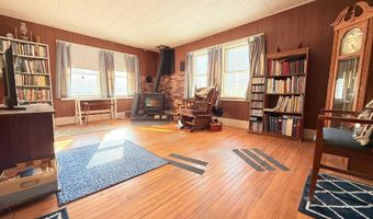 15 Hastings Ct, Charlestown, NH 03603