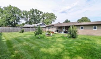 2970 S Iris Dr, Beloit, WI 53511