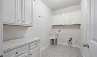3795 Gardenside Ct, Alpharetta, GA 30004