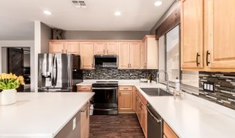 39913 N PRIDE Dr, Anthem, AZ 85086