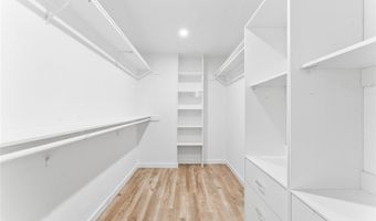 5401 Zelzah 114, Encino, CA 91316