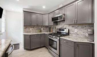 327 Pacific Ave, Beachwood, NJ 08722