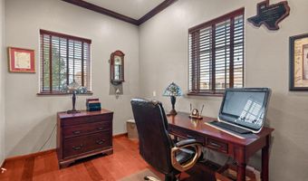 2686 Della Rd SW, Albuquerque, NM 87105