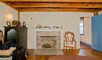 175 Huntinghouse Rd, Glocester, RI 02857