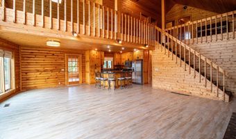 332 Allan St, Allison, IA 50602