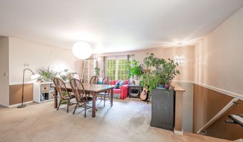 17 Hoyt Rd, Bethel, CT 06801