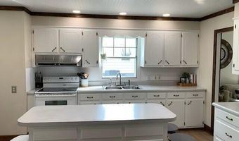 1303 Hagood Ave, Barnwell, SC 29812