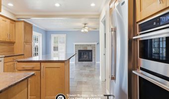 3920 Eagle Dr, Casper, WY 82604