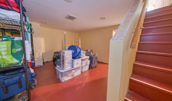 208 Congress St, Belfast, ME 04915