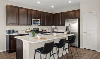 1221 Glenmont St, Algonquin, IL 60102