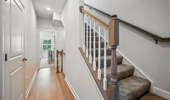 7233 MOUNTAINEER, Alexandria, VA 22306