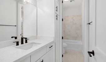 1688 E Creek Canyon Rd, Phoenix, AZ 85086