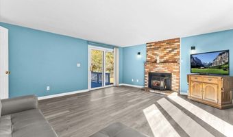 2 Westerly Dr, Bourne, MA 02532