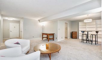 5903 MOUNT EAGLE Dr 312, Alexandria, VA 22303