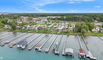 5227 Pointe Tremble, Algonac, MI 48001